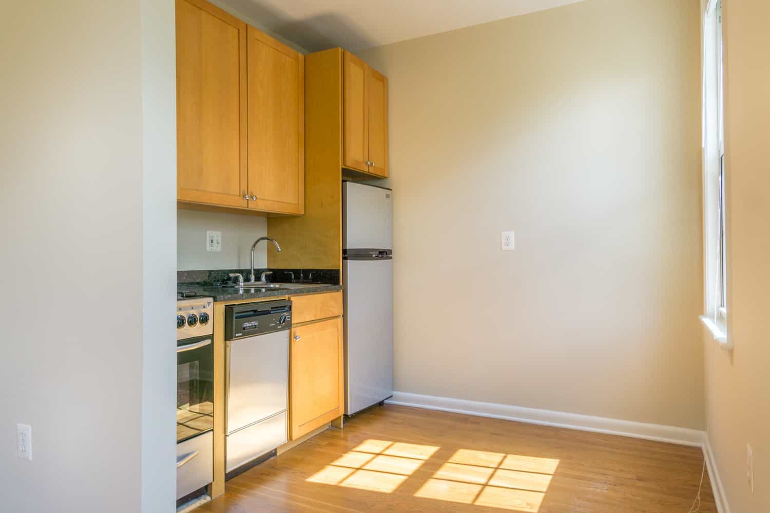 The Park Crest Apartments in Kalorama Photo Gallery Keener Management