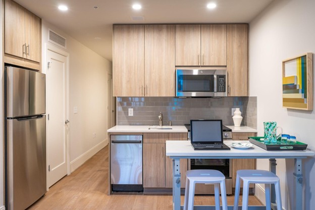 Weavers Row Apartment Rentals in Georgetown DC